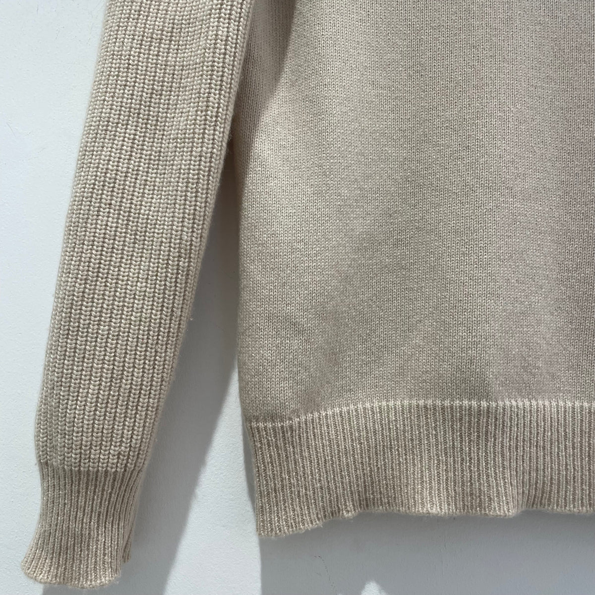 Chloe cashmere jumper Sand Size Small