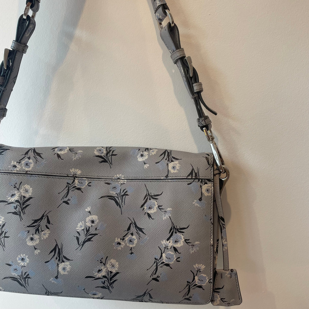 Prada floral print saffiano leather bag Grey/blue O/S