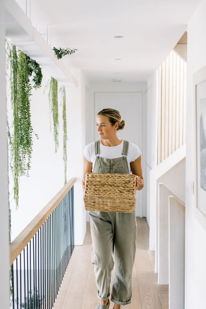 Wardrobe Seasonal Sort Out Tips by Sophie Crowhurst The Tidyist