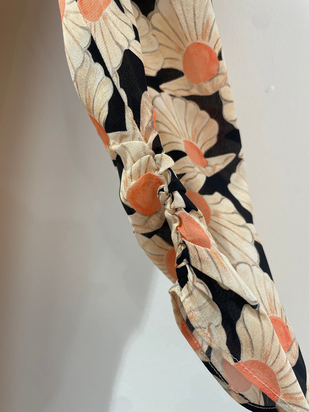 Rixo Dress 'Selma' Shell print maxi dress Peach/Black Size Small/Petite