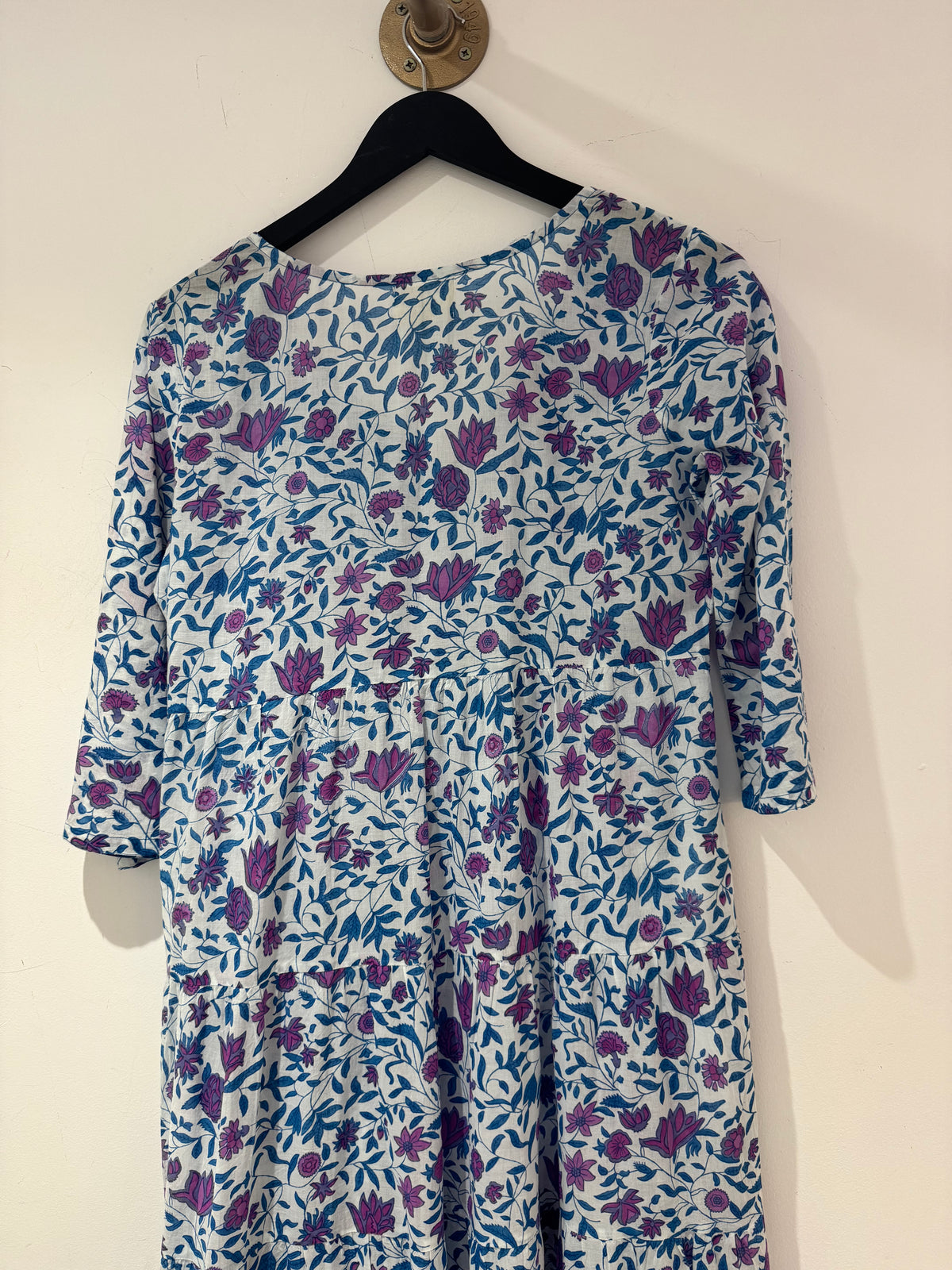 Aspiga Dress Floral Print White/Purple/Pink Size Small