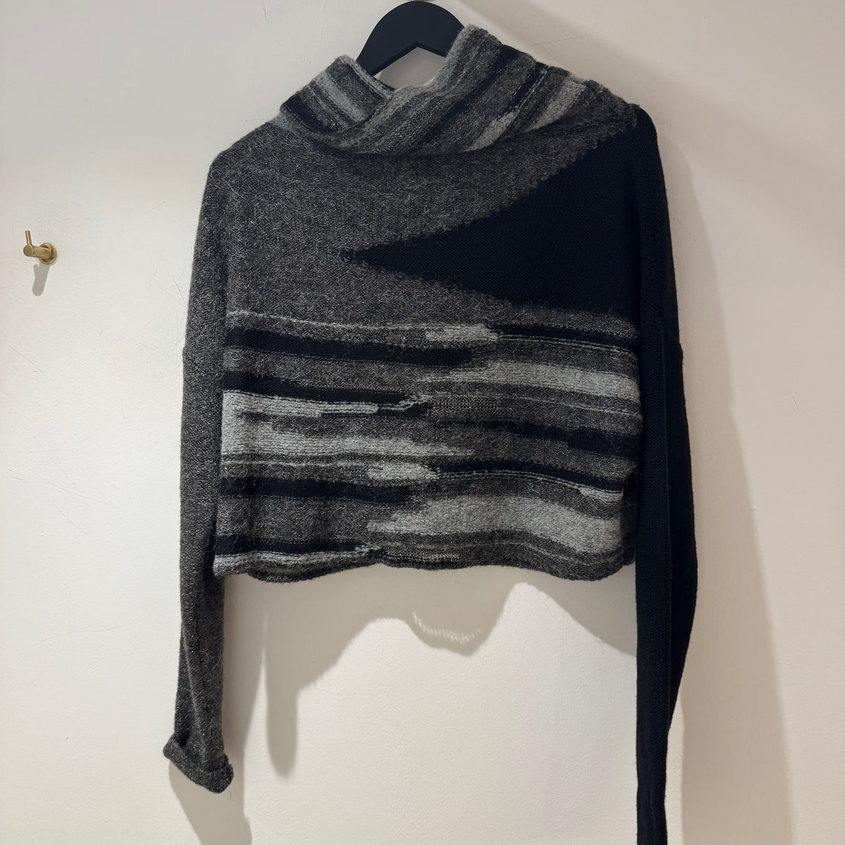 Sarah Pacini crop knit Black/Grey/Silver One Size