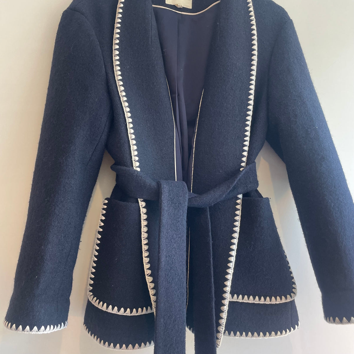 Boden wool coat stitched trim Navy/white M