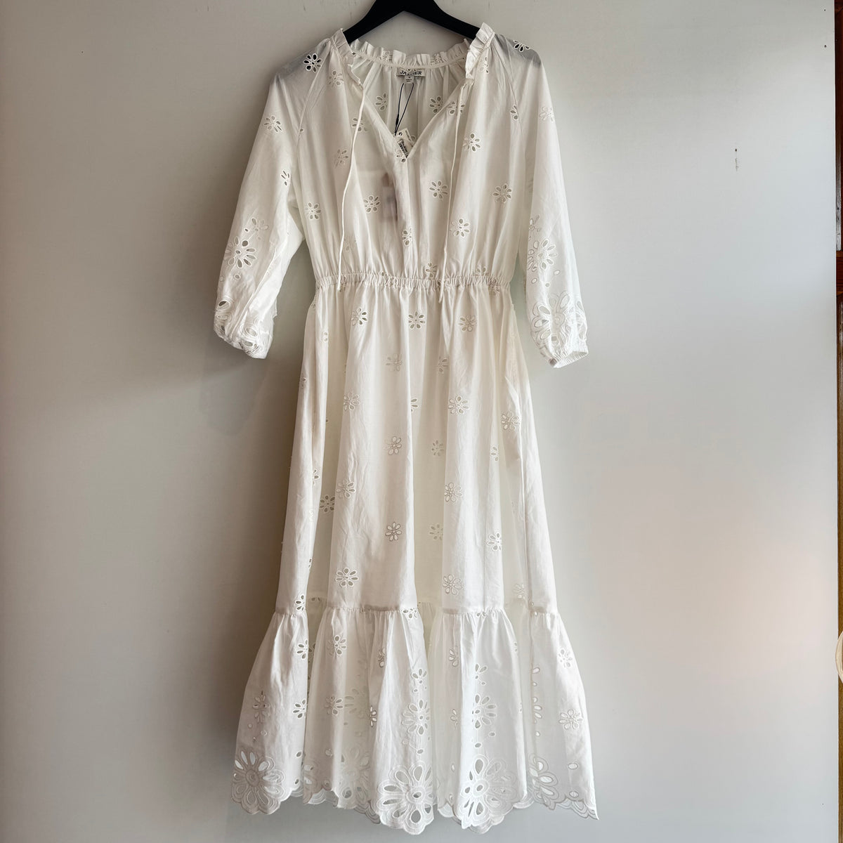 Jaeger Embroidery Anglaise dress White Size 10