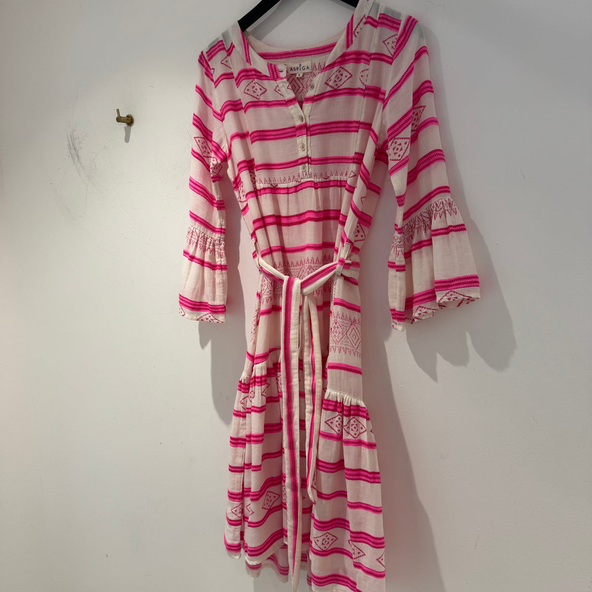 Aspiga Dress Aztec summer dress Neon Pink Size Small