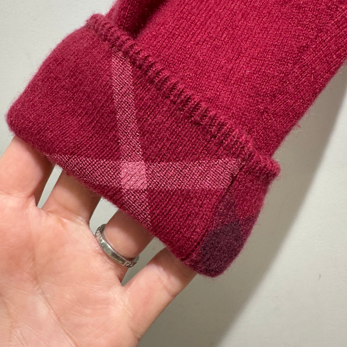 Burberry Brit cashmere Raspberry Medium