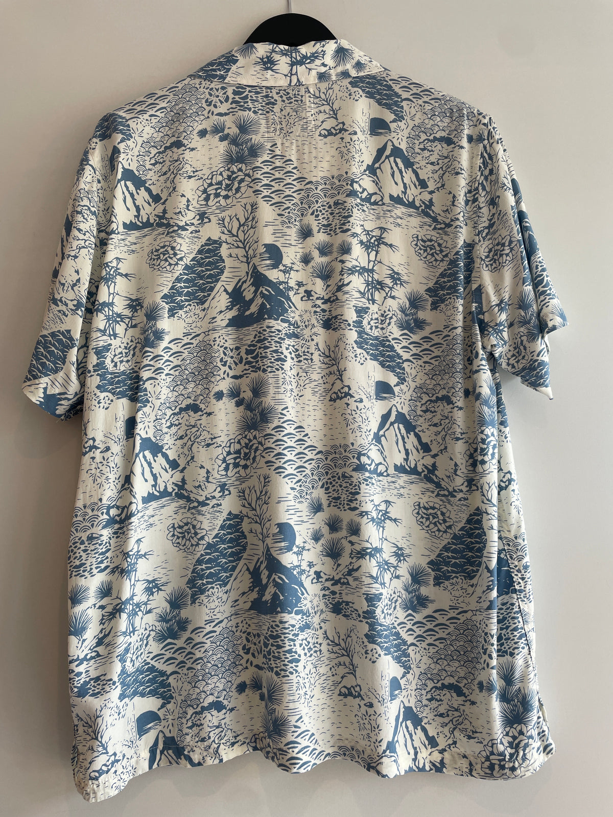 Percival SS Shirt Seabed print Pale Blue/Ivory Size Large