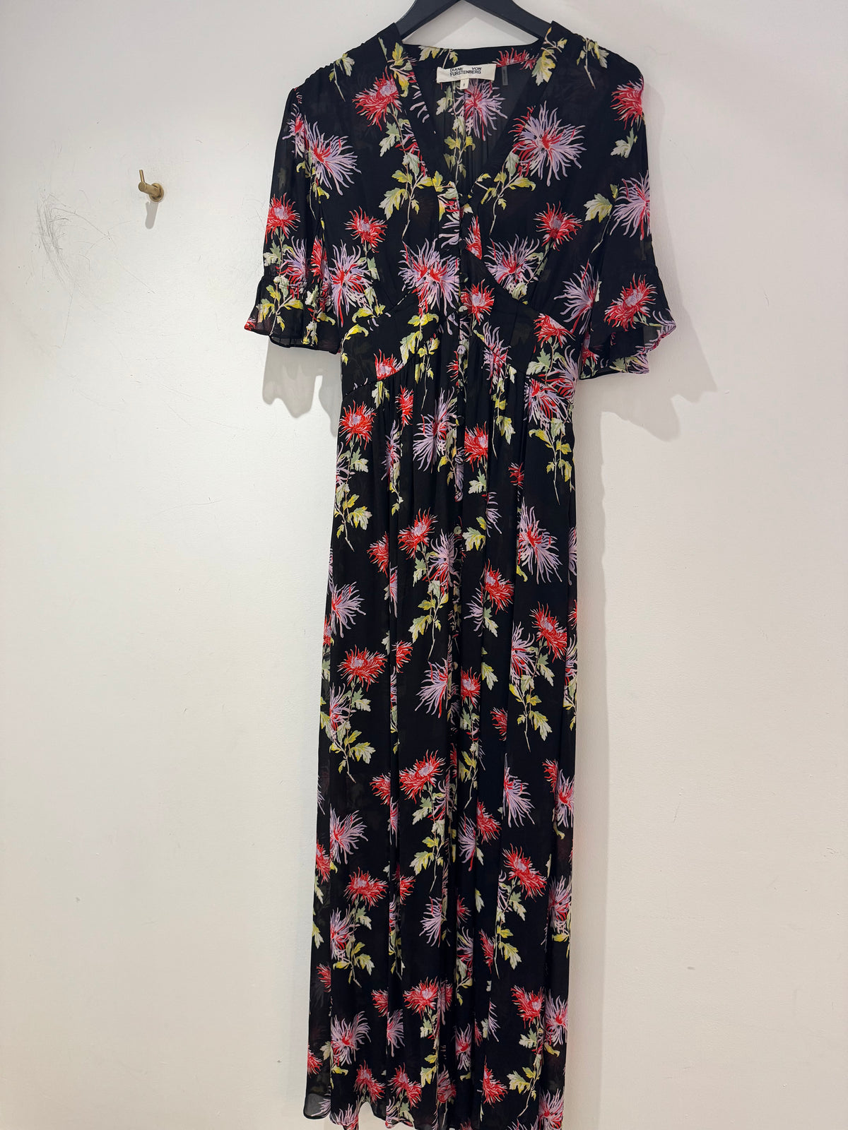 Diane Von Furstenburg Chrysanthemum print maxi dress Black/Red Size 8