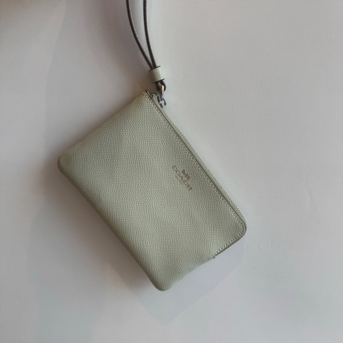 Coach leather zip purse Mint