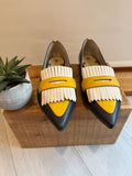 Boden leather pointed loafer Navy/yellow