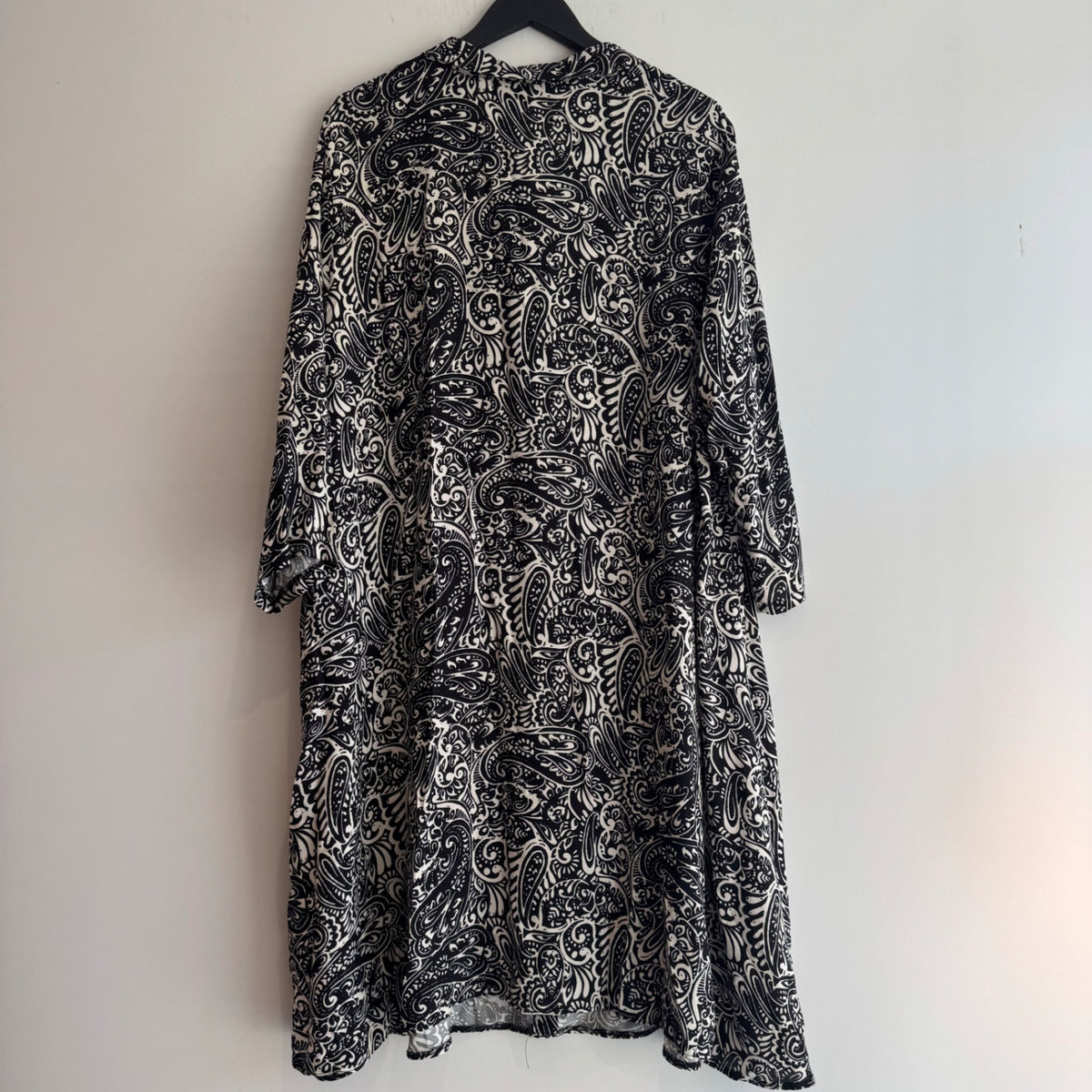 Live unlimited paisley shirt dress black/white