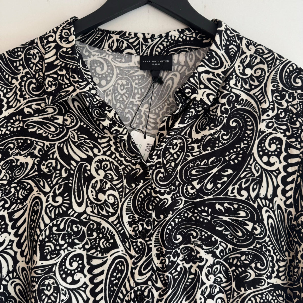 Live unlimited paisley shirt dress black/white