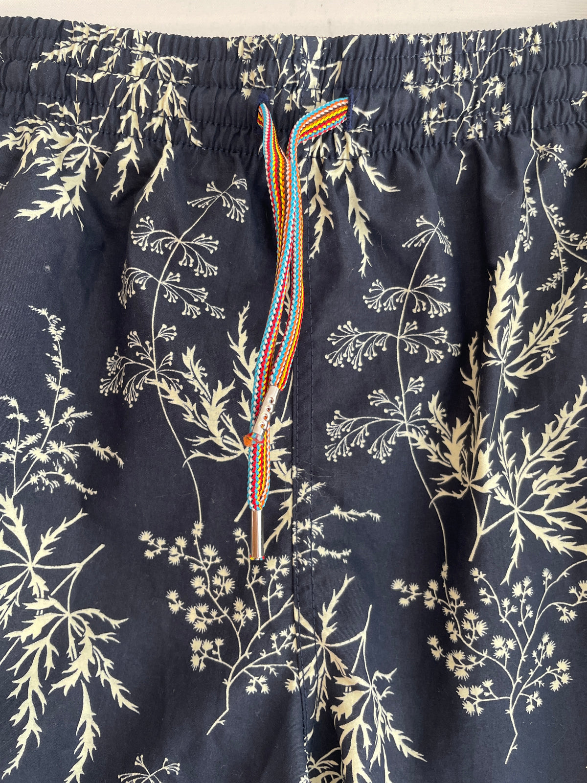 Paul Smith Swim Shorts Sprig print Navy/Ivory Size Medium