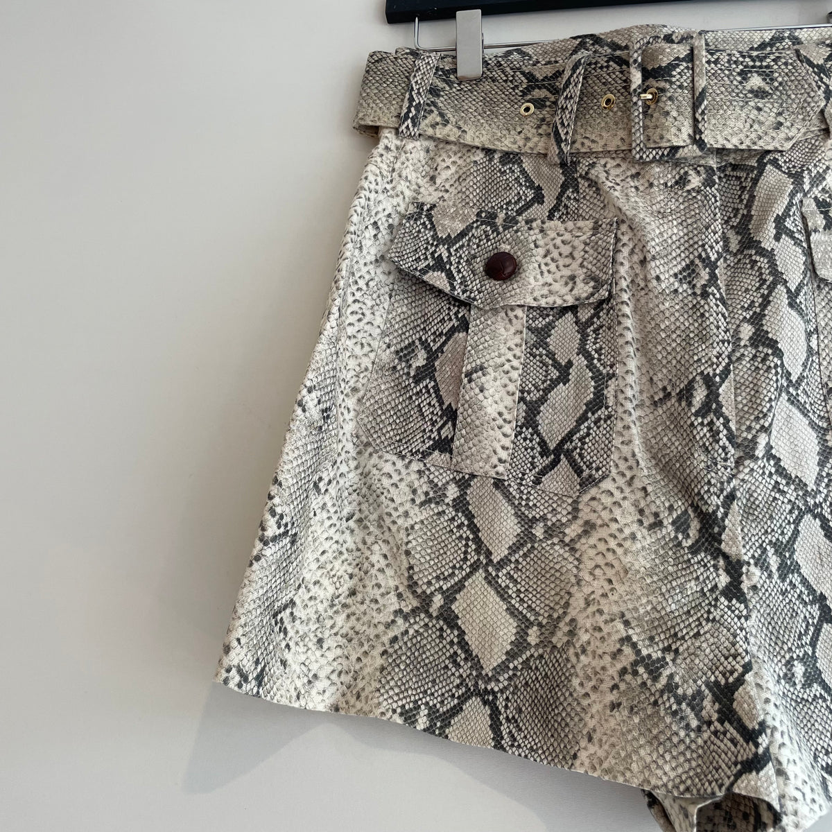 Zimmerman python safari shorts Beige/White/Black Size 12