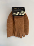 Max Studio hat/gloves gift set Camel O/S