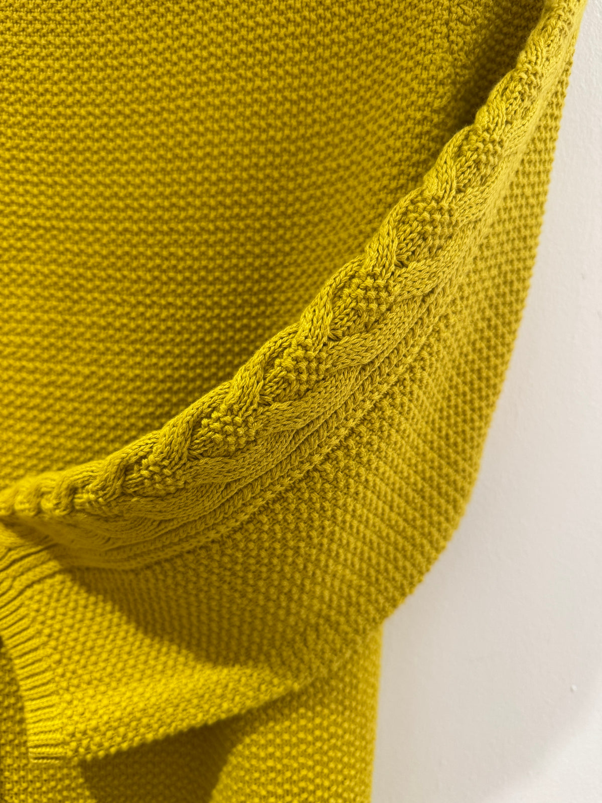 Hobbs Camilla jumper Gold Chartreuse Size Small