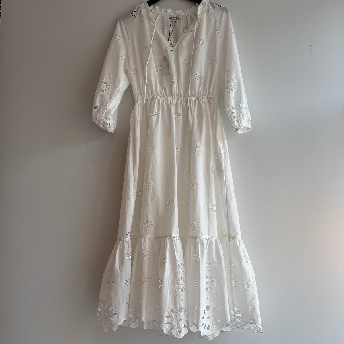 Jaeger Embroidery Anglaise dress White Size 10