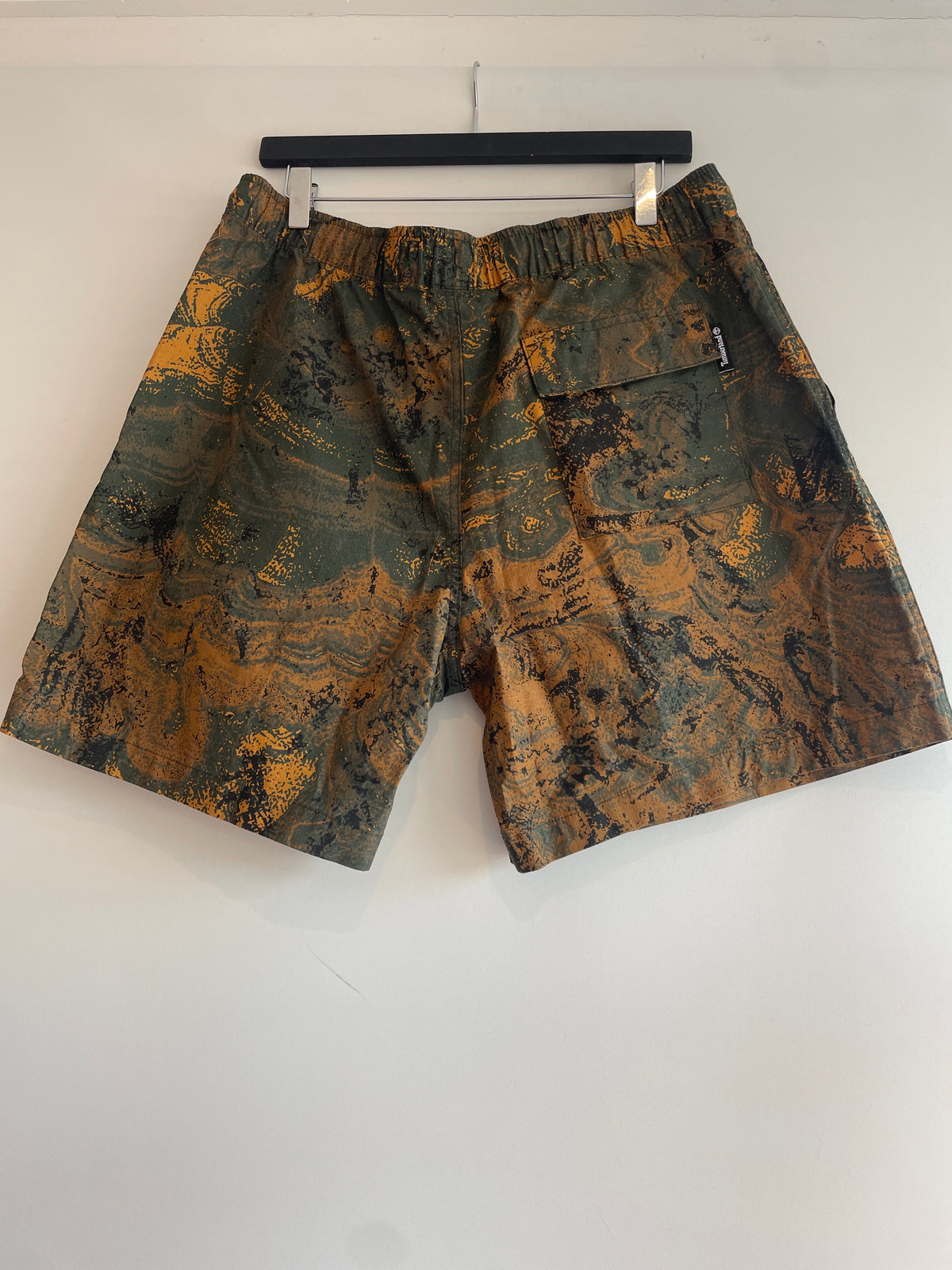 Timberland camo swirl print shorts Olive/Burnt Orange Size Large