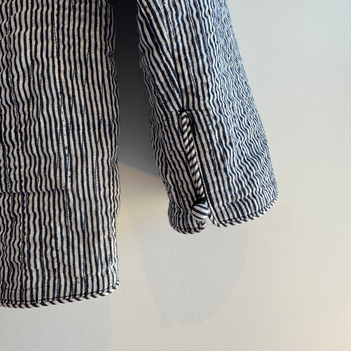 Unbranded Reversible stripe jacket Navy/White