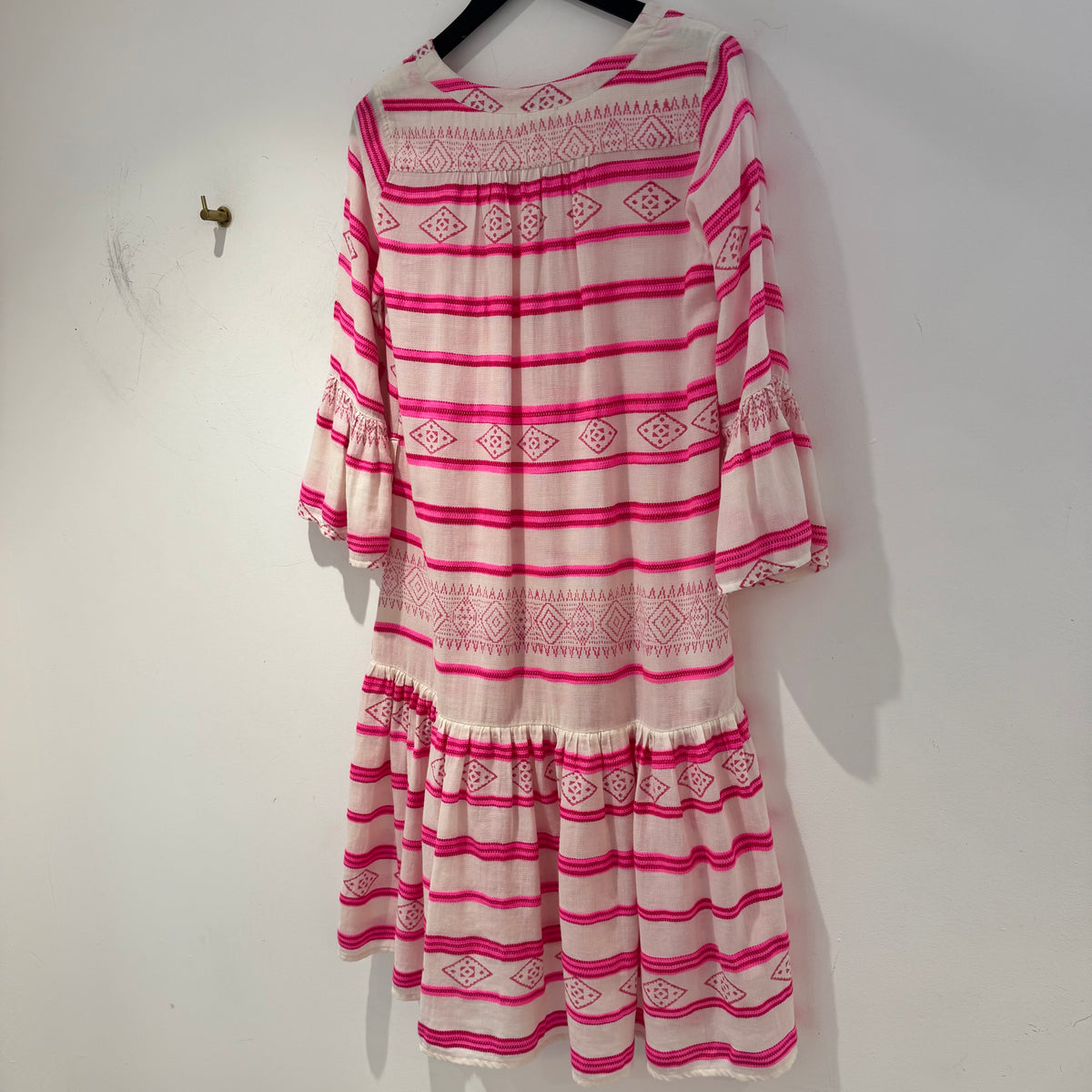 Aspiga Dress Aztec summer dress Neon Pink Size Small