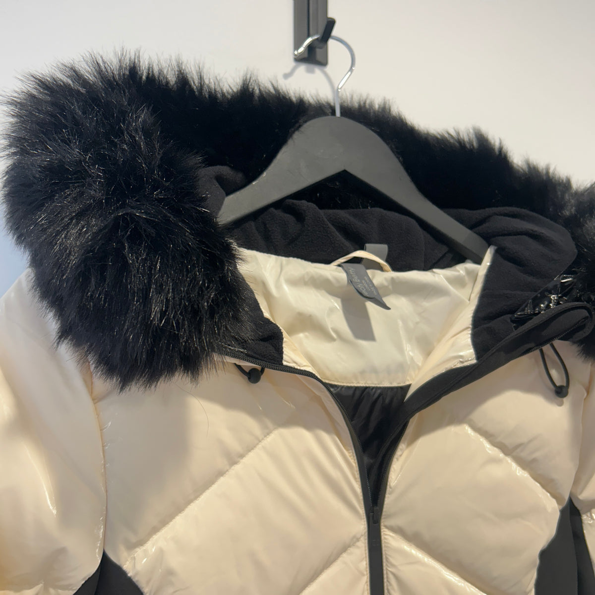 Sweaty Betty Glacier ski jacket Black/White Size Small