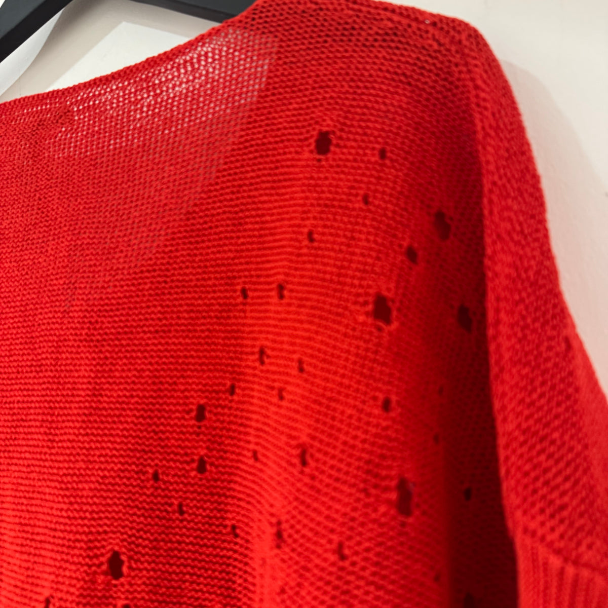 Sarah Pacini Knitwear Scatter holey crop jumper Red O/S