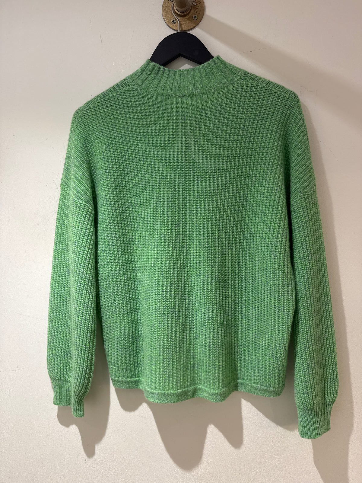 Estheme Cashmere funnell neck jumper Green Marl Size XS
