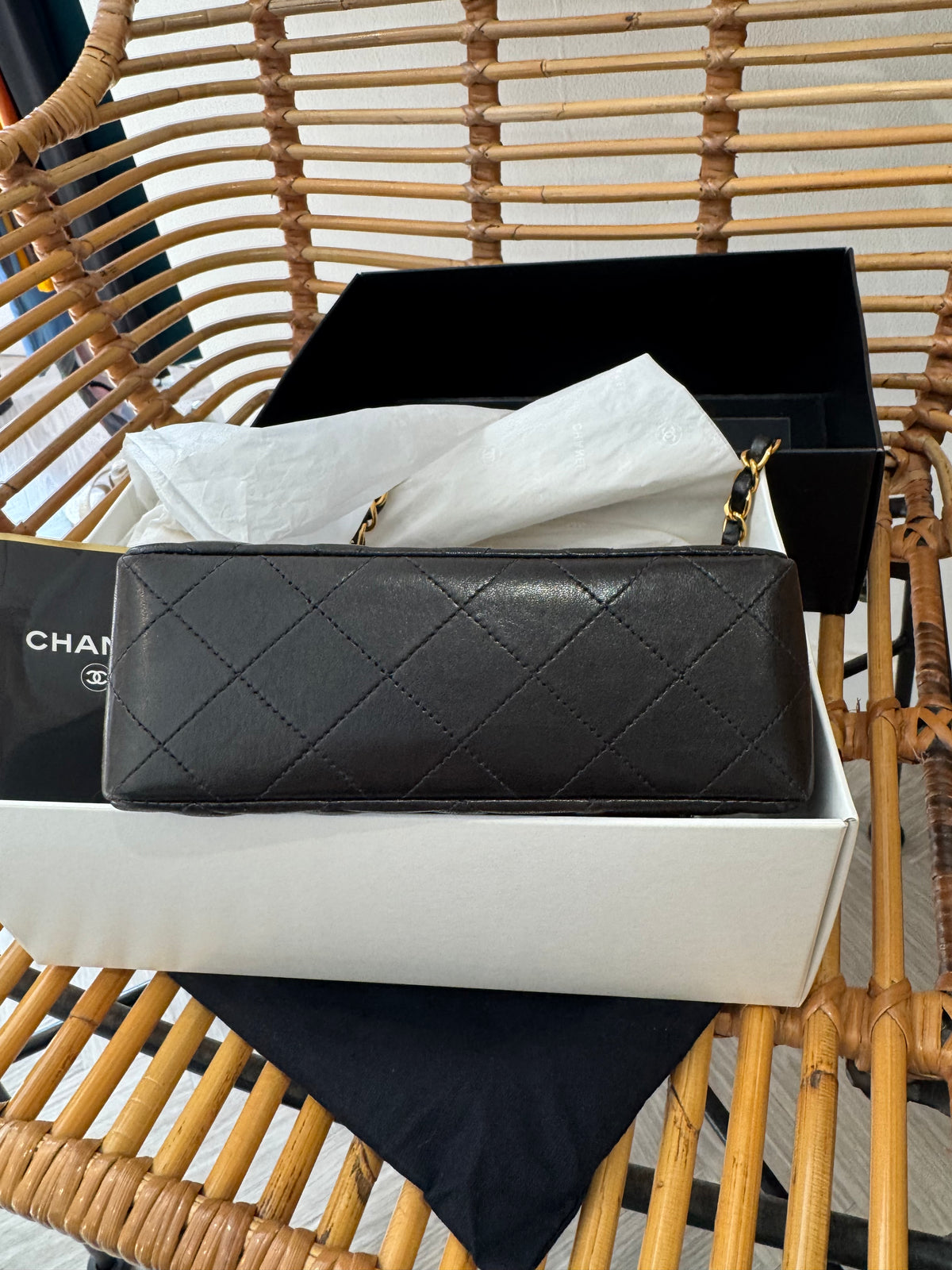 Chanel vintage mini classic flap bag Black and Gold