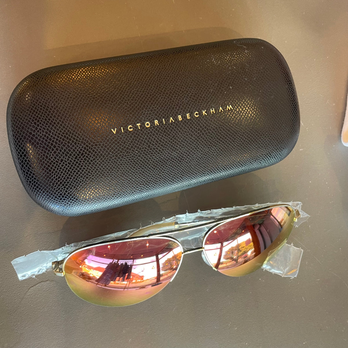 Victoria Beckham mirror sunglasses Gold/Cinnamon OS