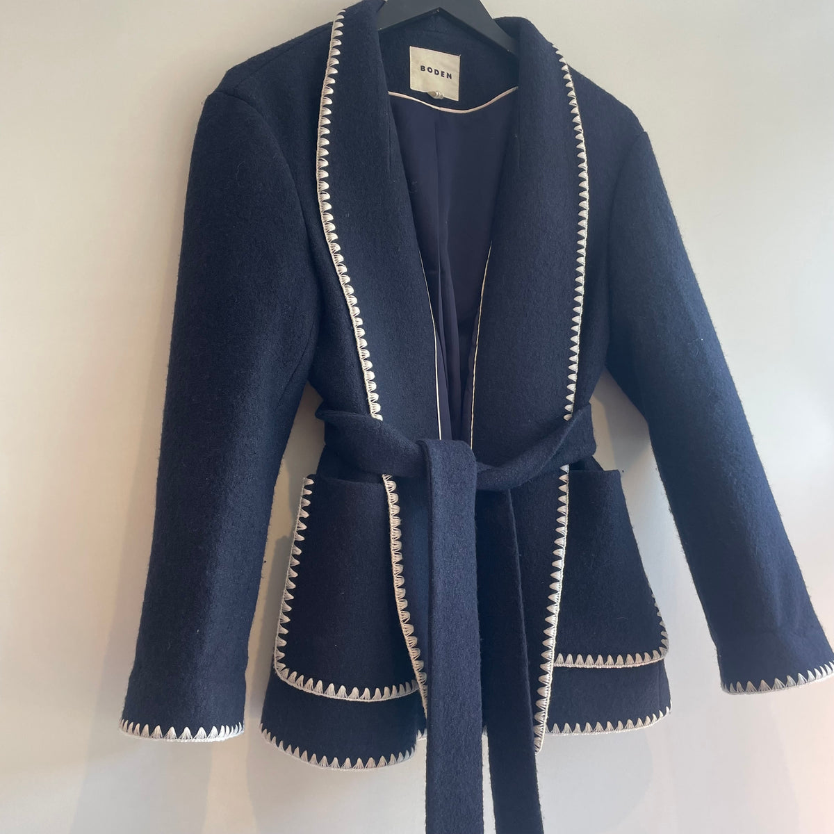 Boden wool coat stitched trim Navy/white M