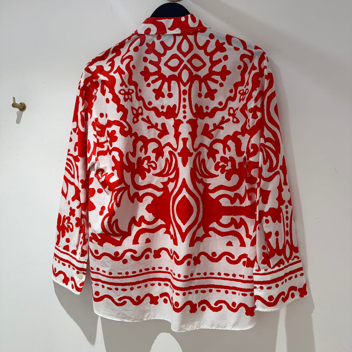 Zara Shirt Bold print Red/Ivory Size Medium