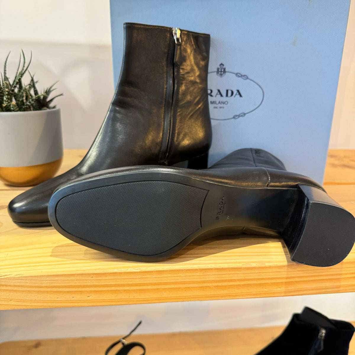 Prada leather ankle boot Black Size 41/UK 8