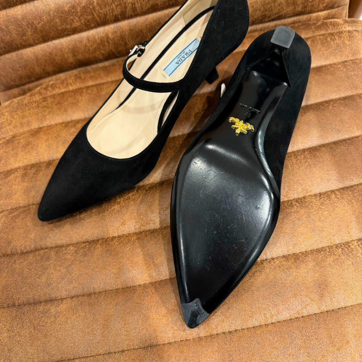 Prada suede kitten heel black Size 41 UK 8