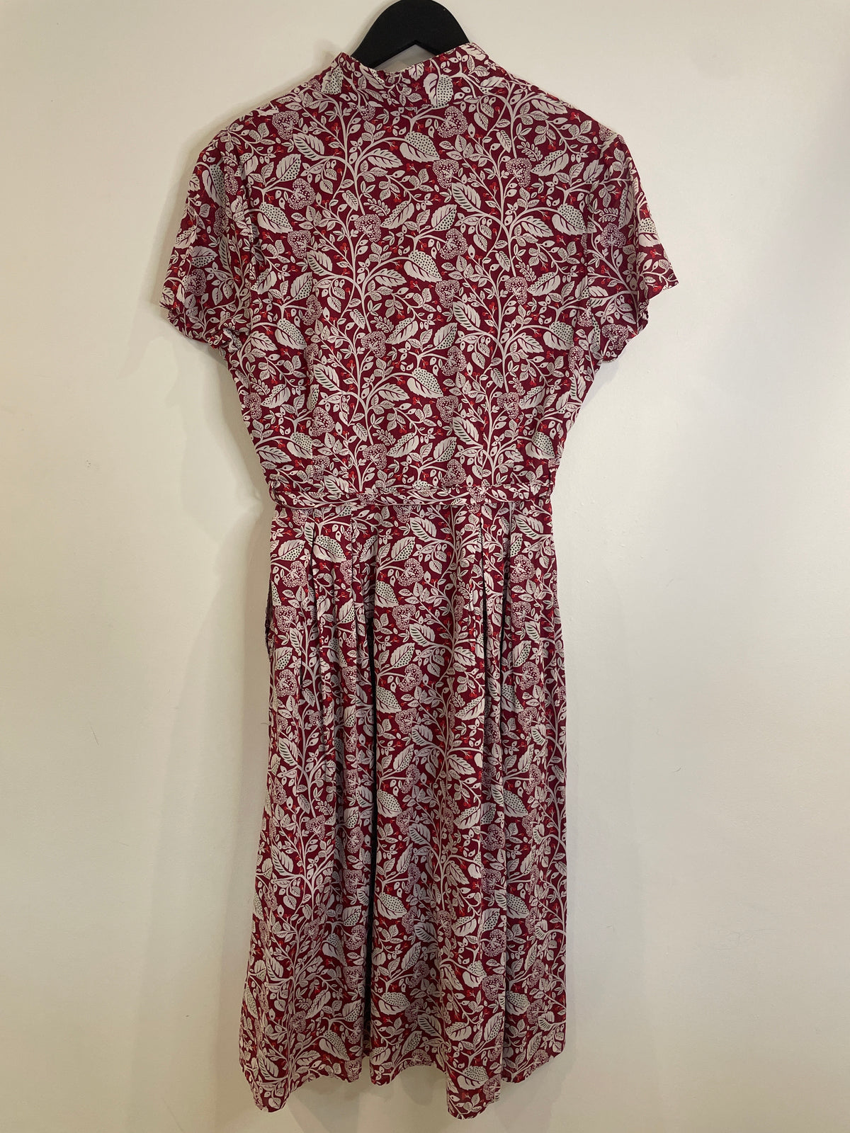 Seasalt Cornwall Tree Carving Print dress Wine/White Size 14