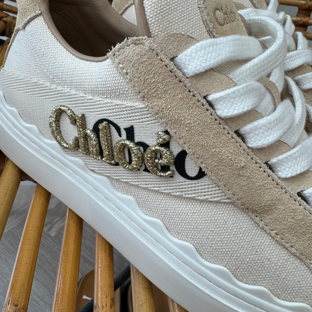 Chloe logo sneakers Natural/White Size 5