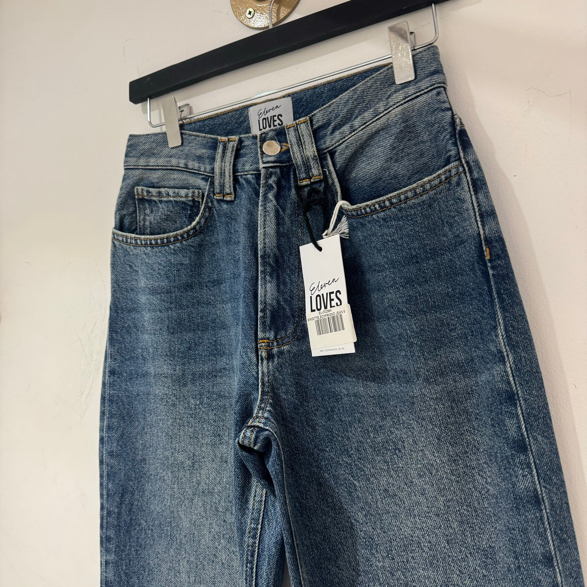 Eleven Loves jean Blue Size 6