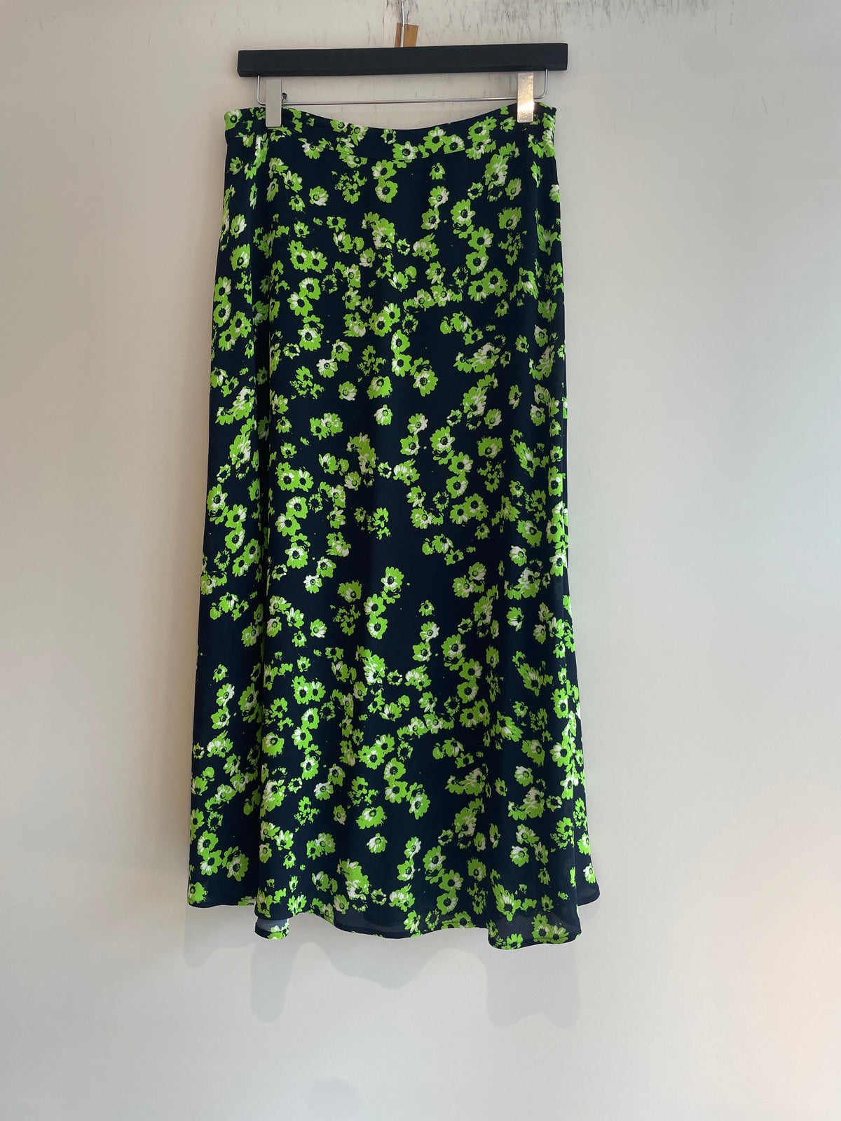 Whistles Midi Skirt Daisy Print Bright Green/White/Navy Size 10