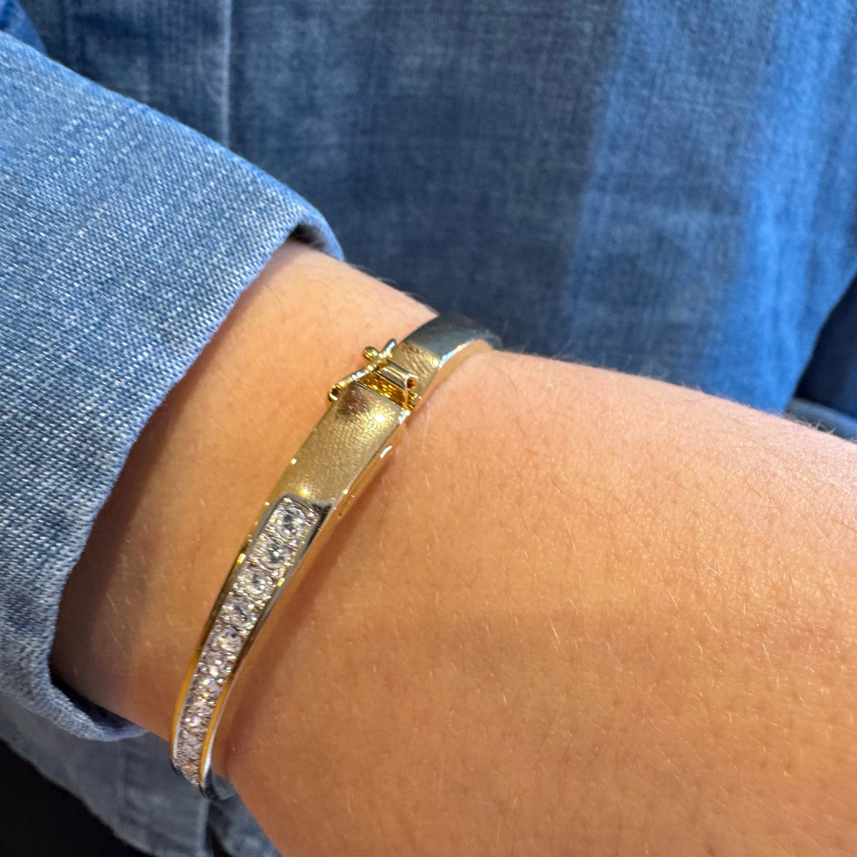 Swarovski gold plated bangle O/S