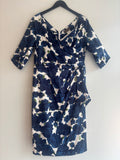 Bombshell floral dress Navy/white Size 18