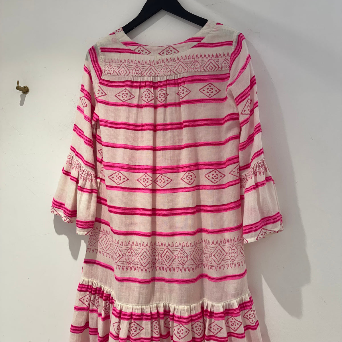 Aspiga Dress Aztec summer dress Neon Pink Size Small