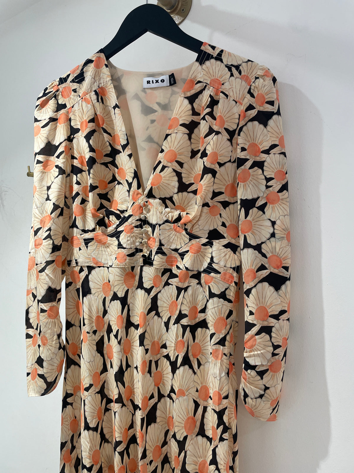 Rixo Dress 'Selma' Shell print maxi dress Peach/Black Size Small/Petite