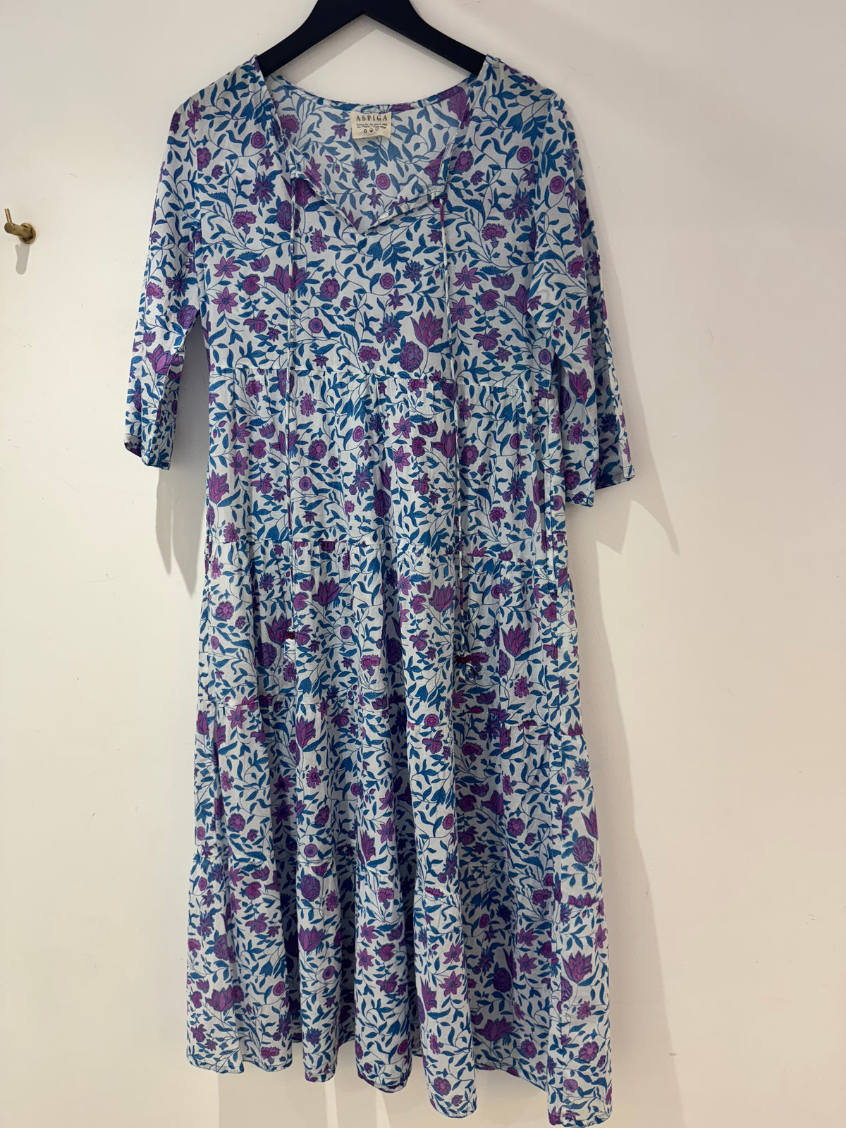 Aspiga Dress Floral Print White/Purple/Pink Size Small