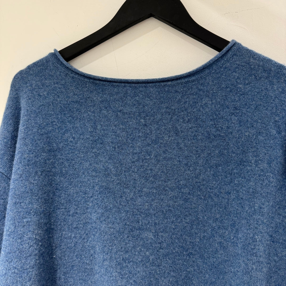 Mia Fratino Knitwear cashmere button back jumper mid blue XS/S