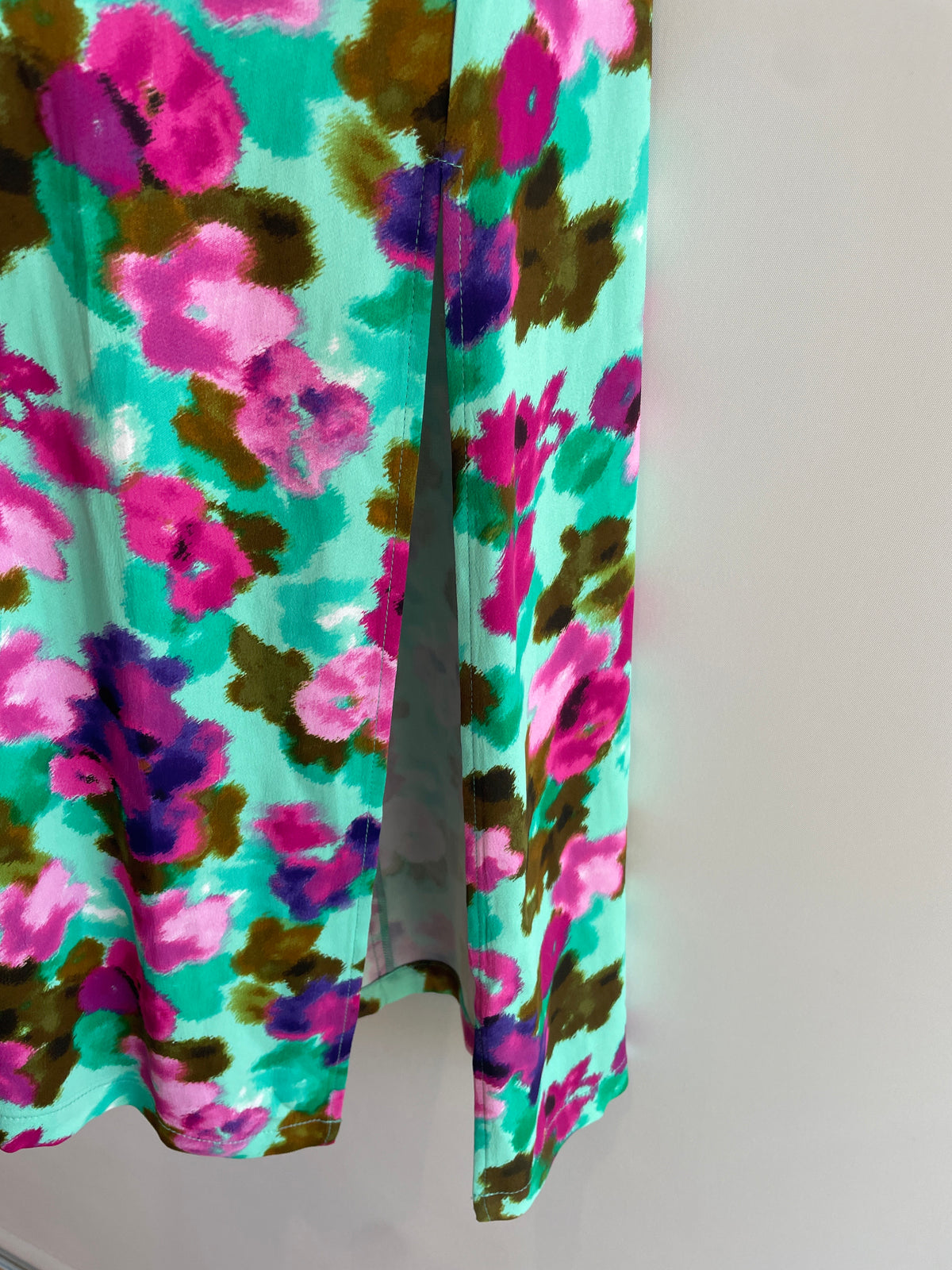 Oliver Bonas Blurred Floral Silky Midi Dress Green/Hot PInk Size 8