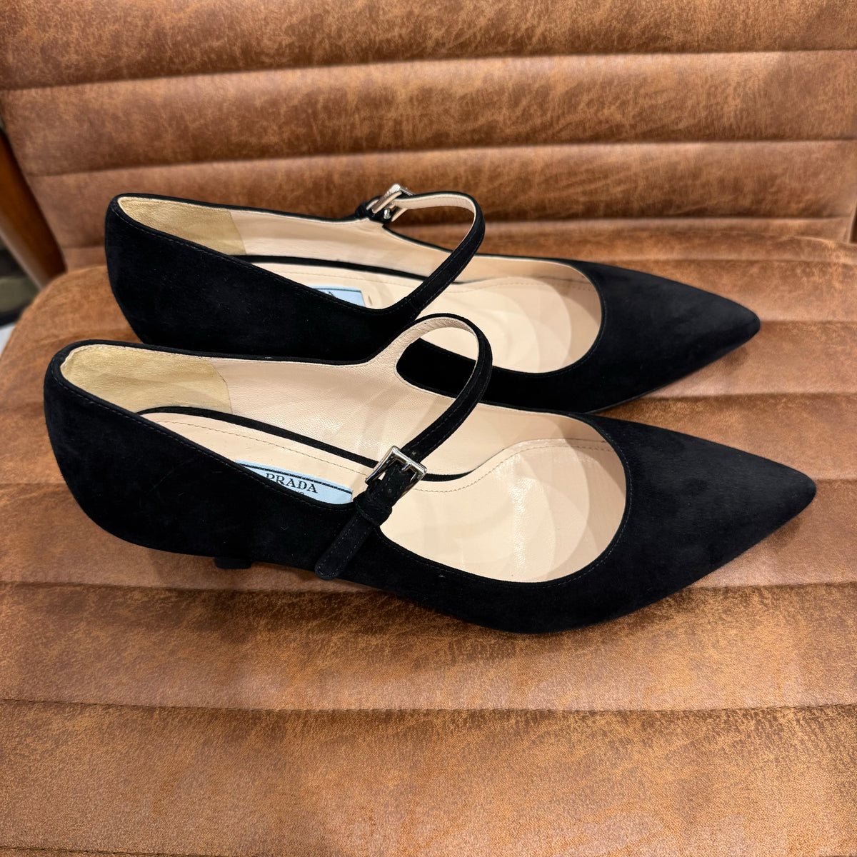 Prada suede kitten heel black Size 41 UK 8