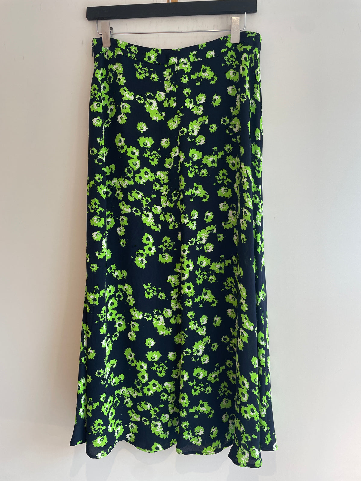 Whistles Midi Skirt Daisy Print Bright Green/White/Navy Size 10