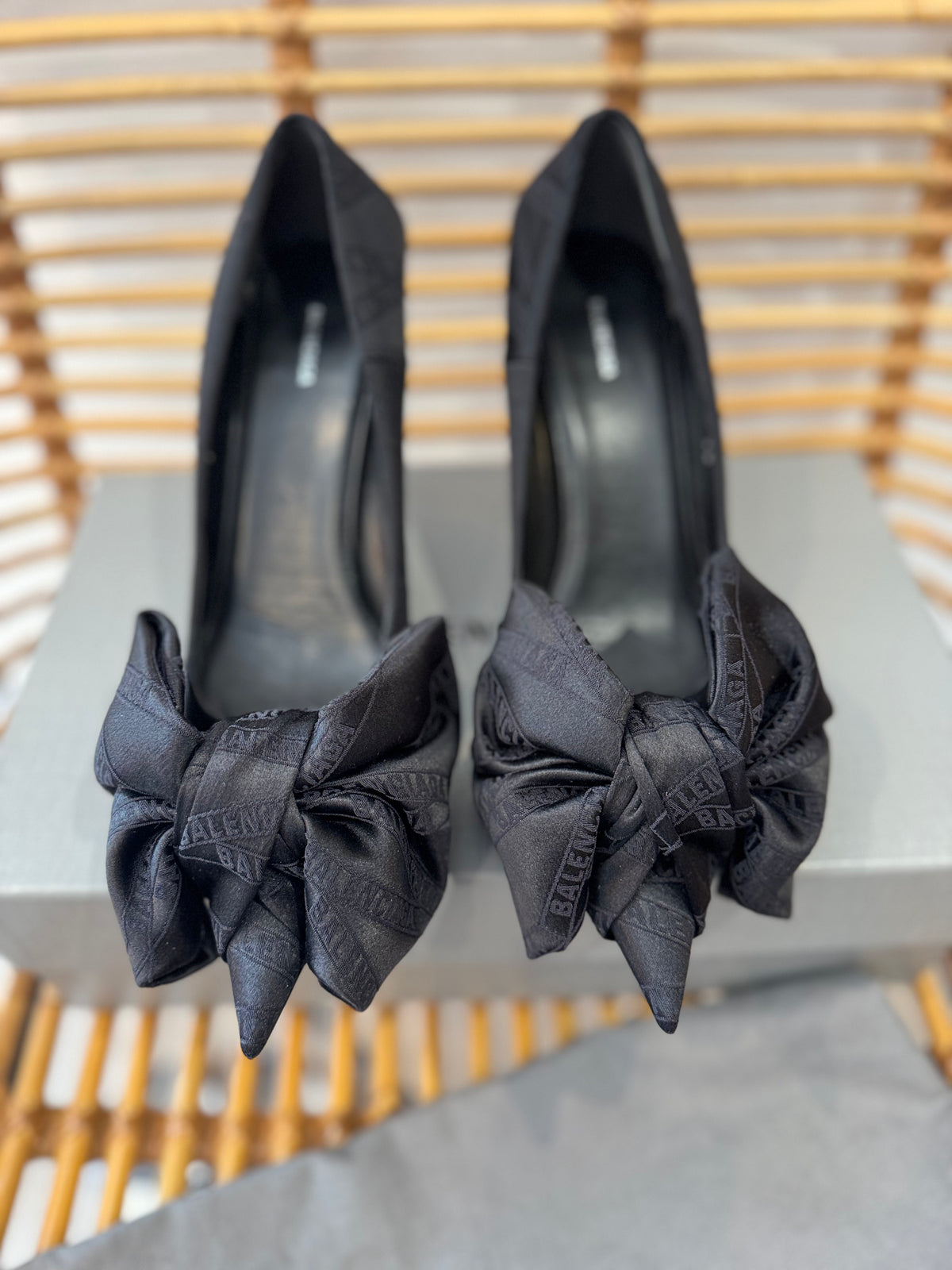Balenciaga Knife Square Bow Pump Black Size 5
