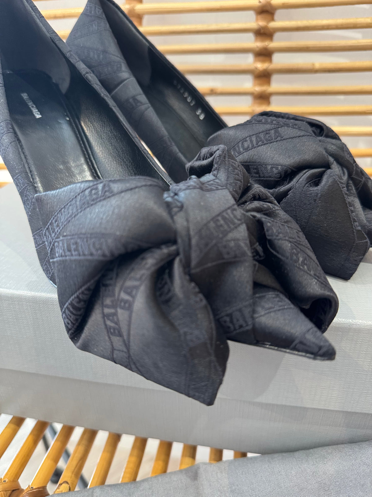 Balenciaga Knife Square Bow Pump Black Size 5