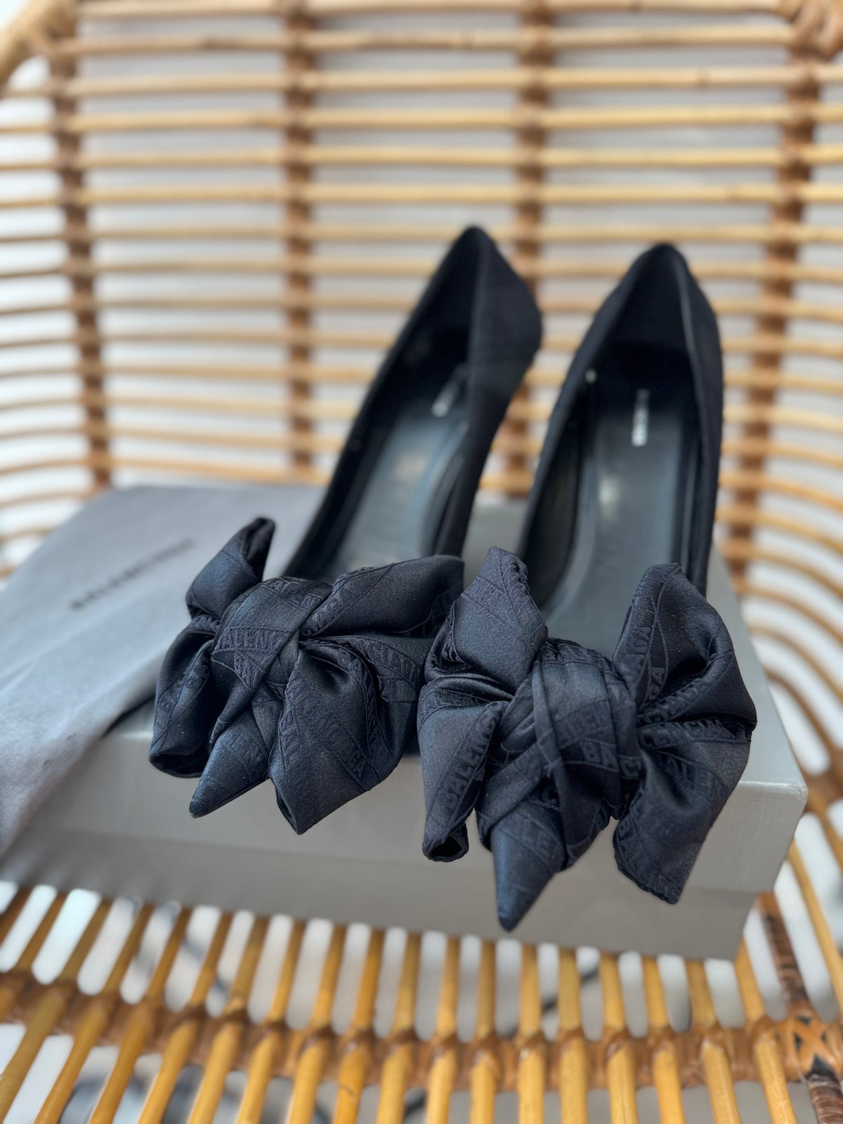 Balenciaga Knife Square Bow Pump Black Size 5