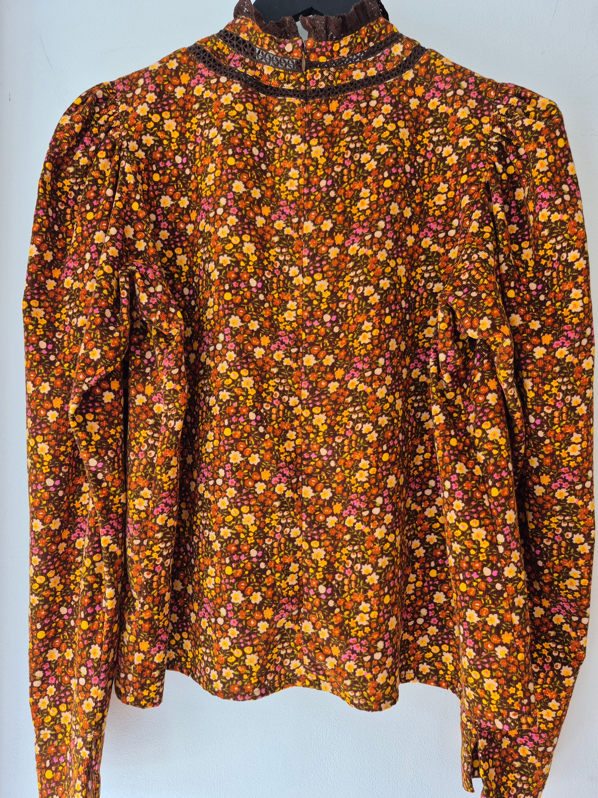 By Timo Babycord Blouse Ditsy floral Choc/Rust/Multi Size Small